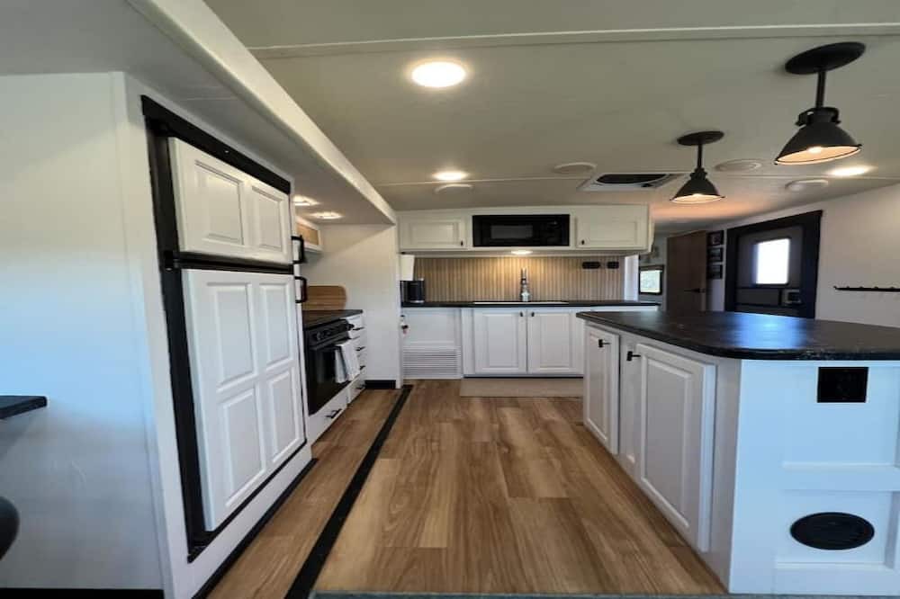 Photo of Kitchen in San Diego Country Estates