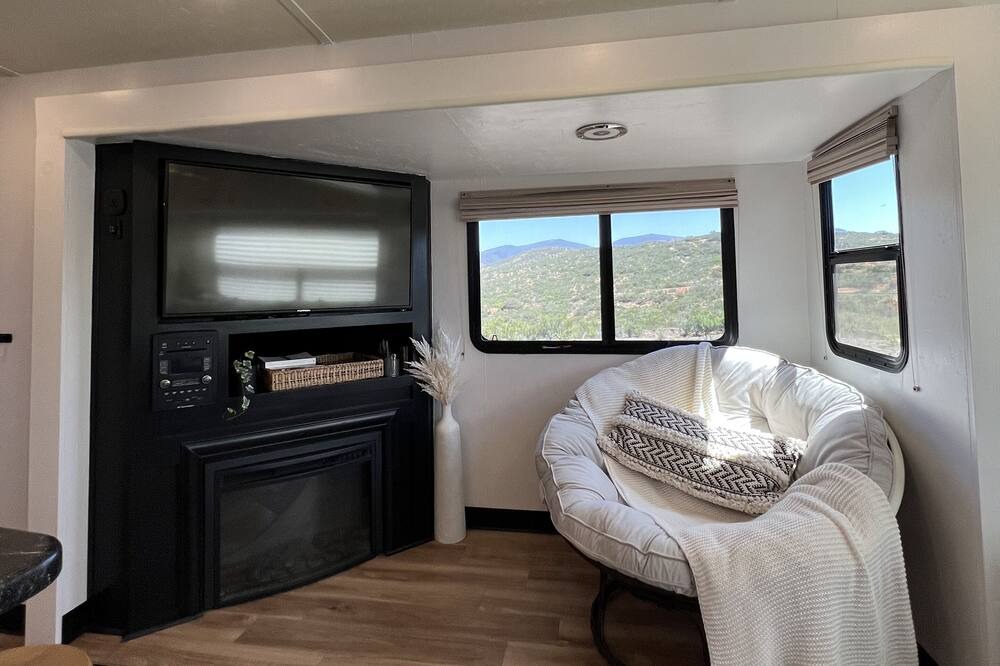Photo of Bedroom in San Diego Country Estates