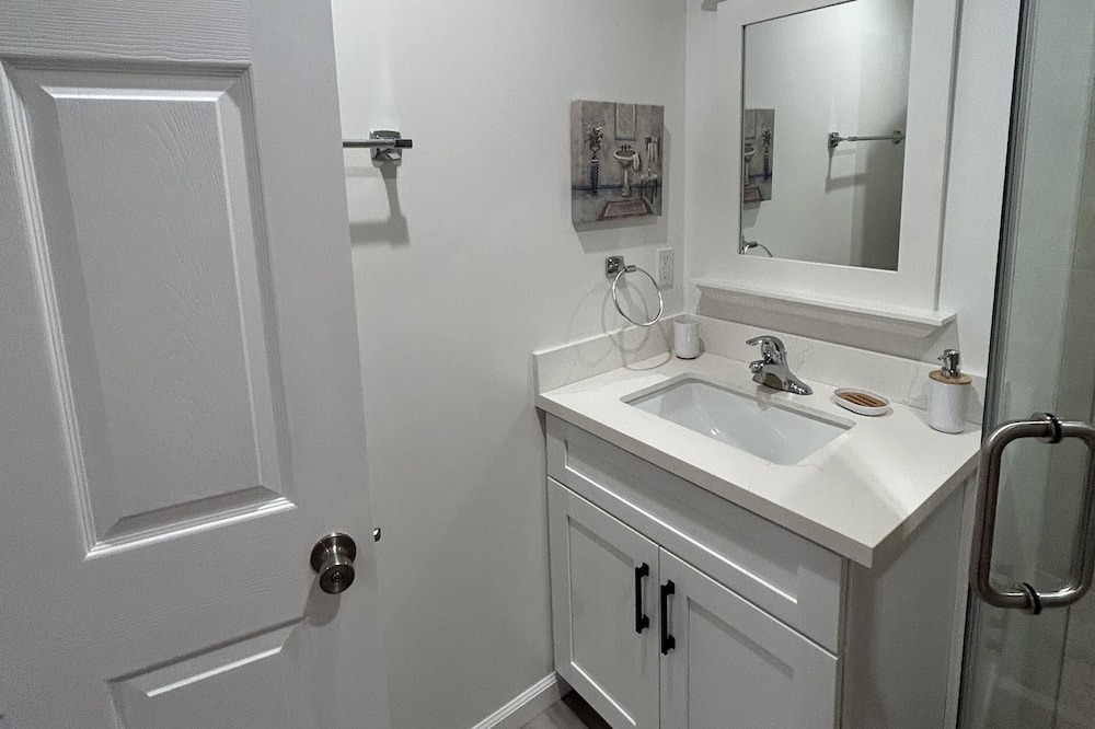 Photo of Bathroom in Northridge