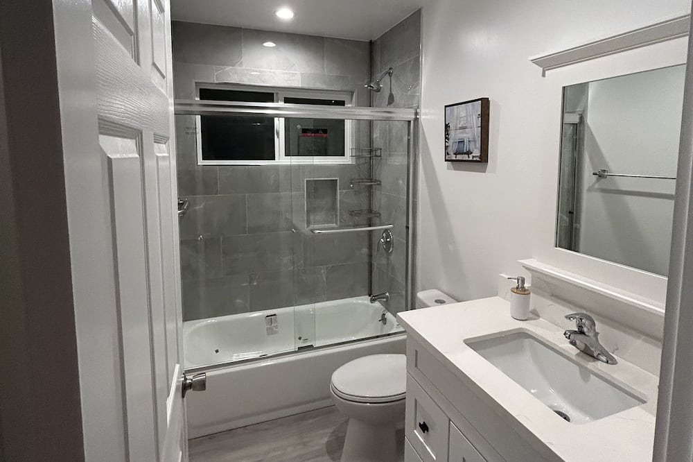 Photo of Bathroom in Northridge