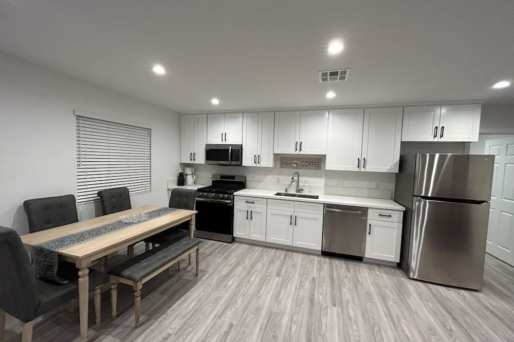 Photo of Kitchen in Northridge