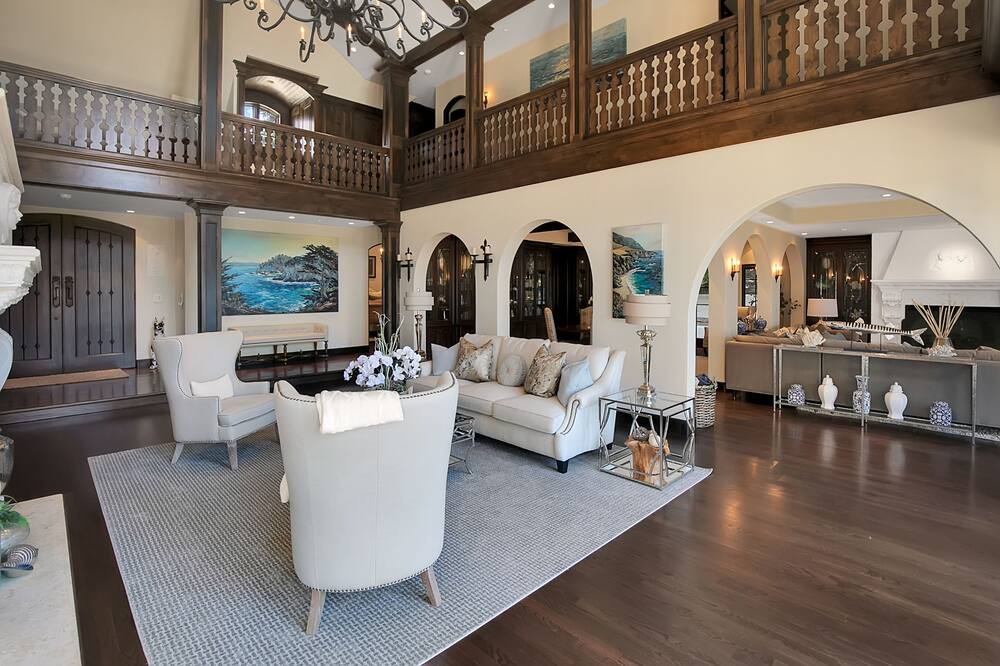 Photo of Others in Carmel Highlands