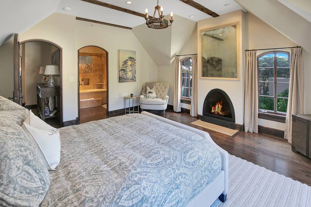 Photo of Bedroom in Carmel Highlands