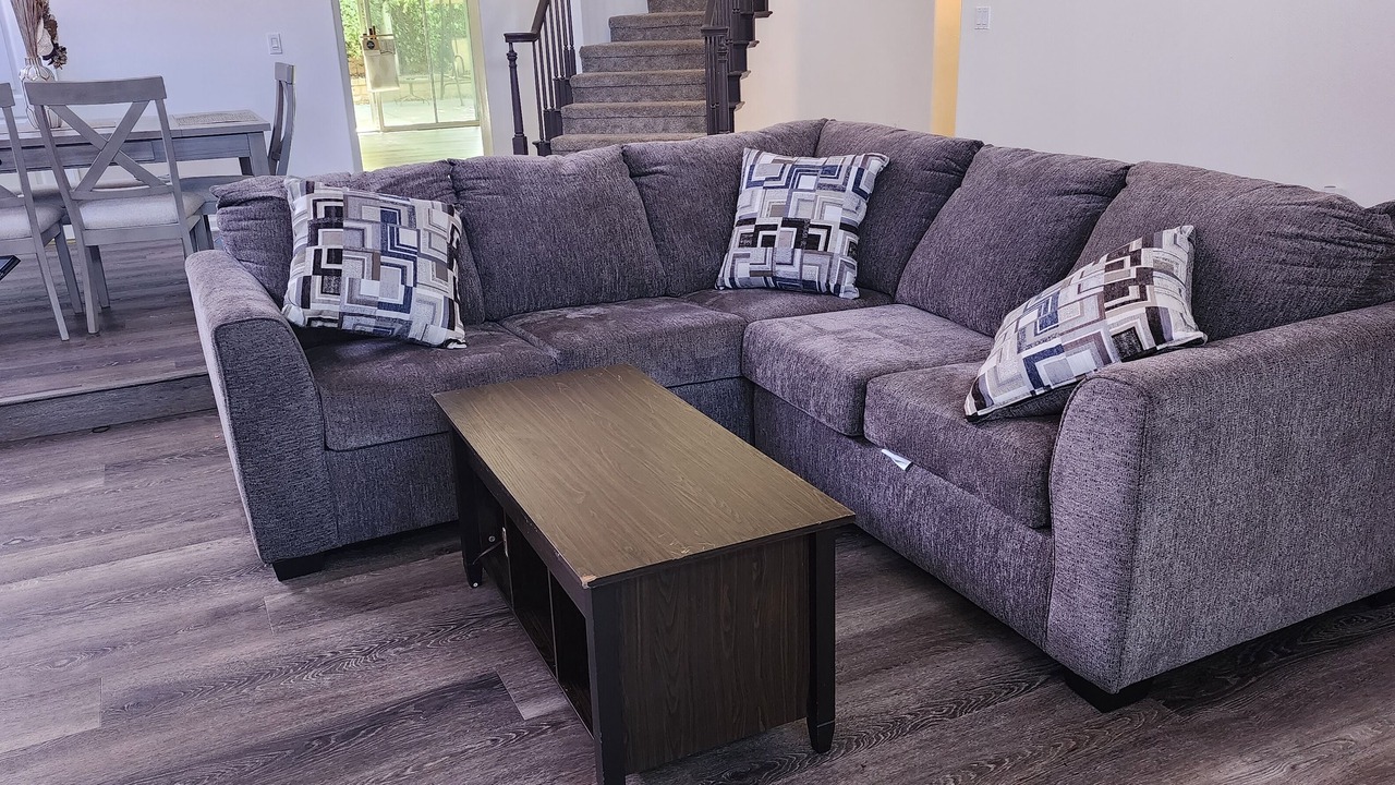 Photo of Livingroom in Simi Valley