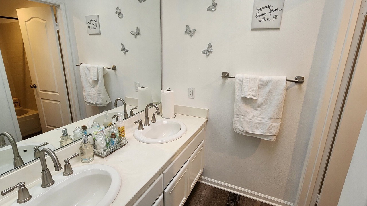 Photo of Bathroom in Simi Valley