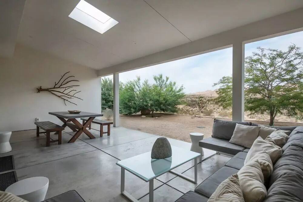 Photo of Livingroom in Joshua Tree