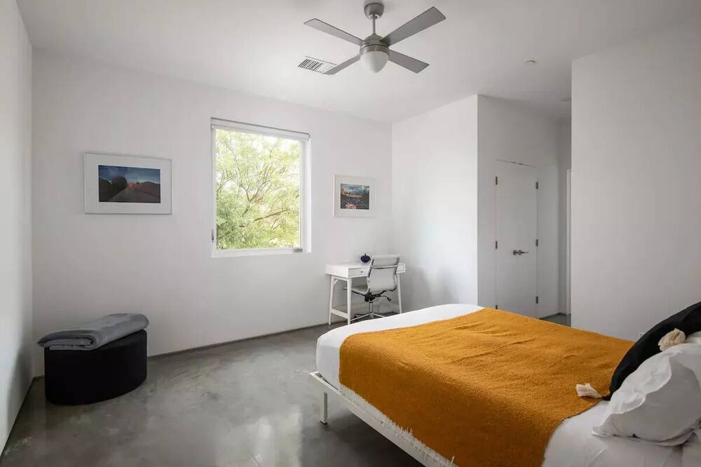 Photo of Bedroom in Joshua Tree