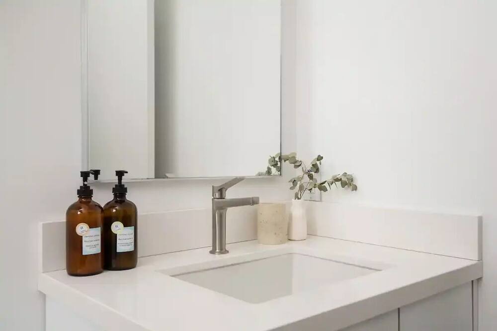 Photo of Bathroom in Joshua Tree