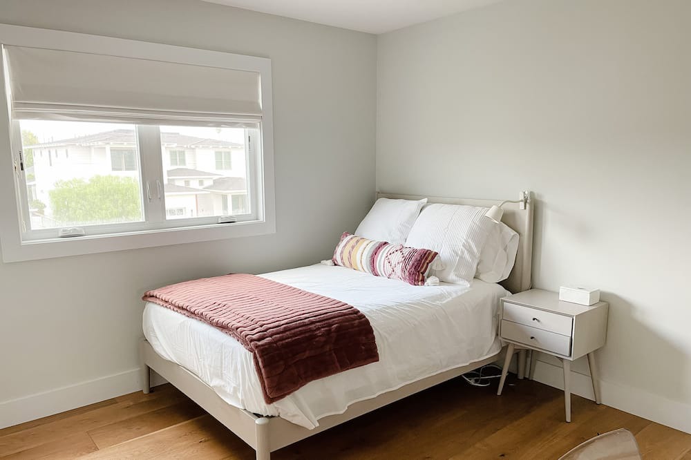 Photo of Bedroom in Manhattan Heights