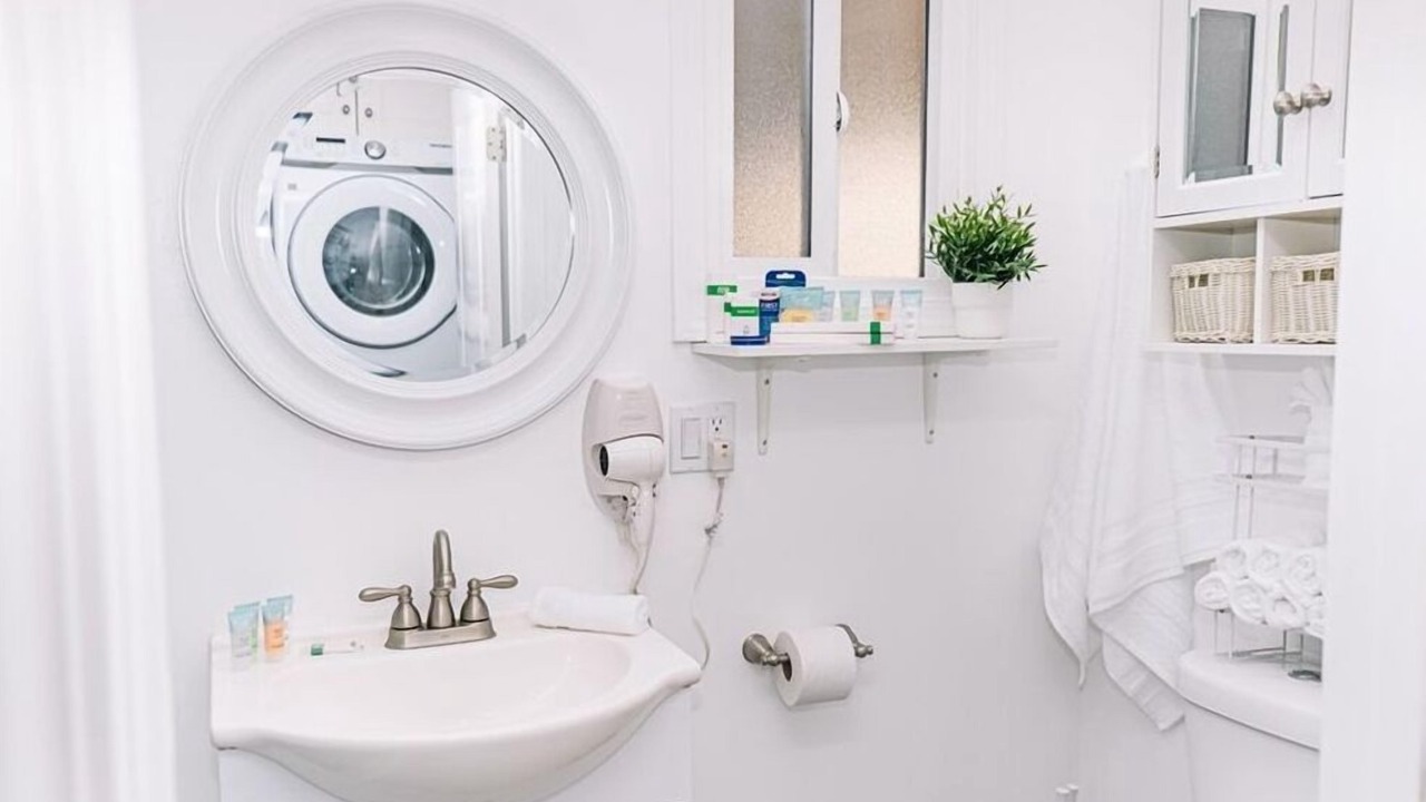 Photo of Bathroom in Grandview