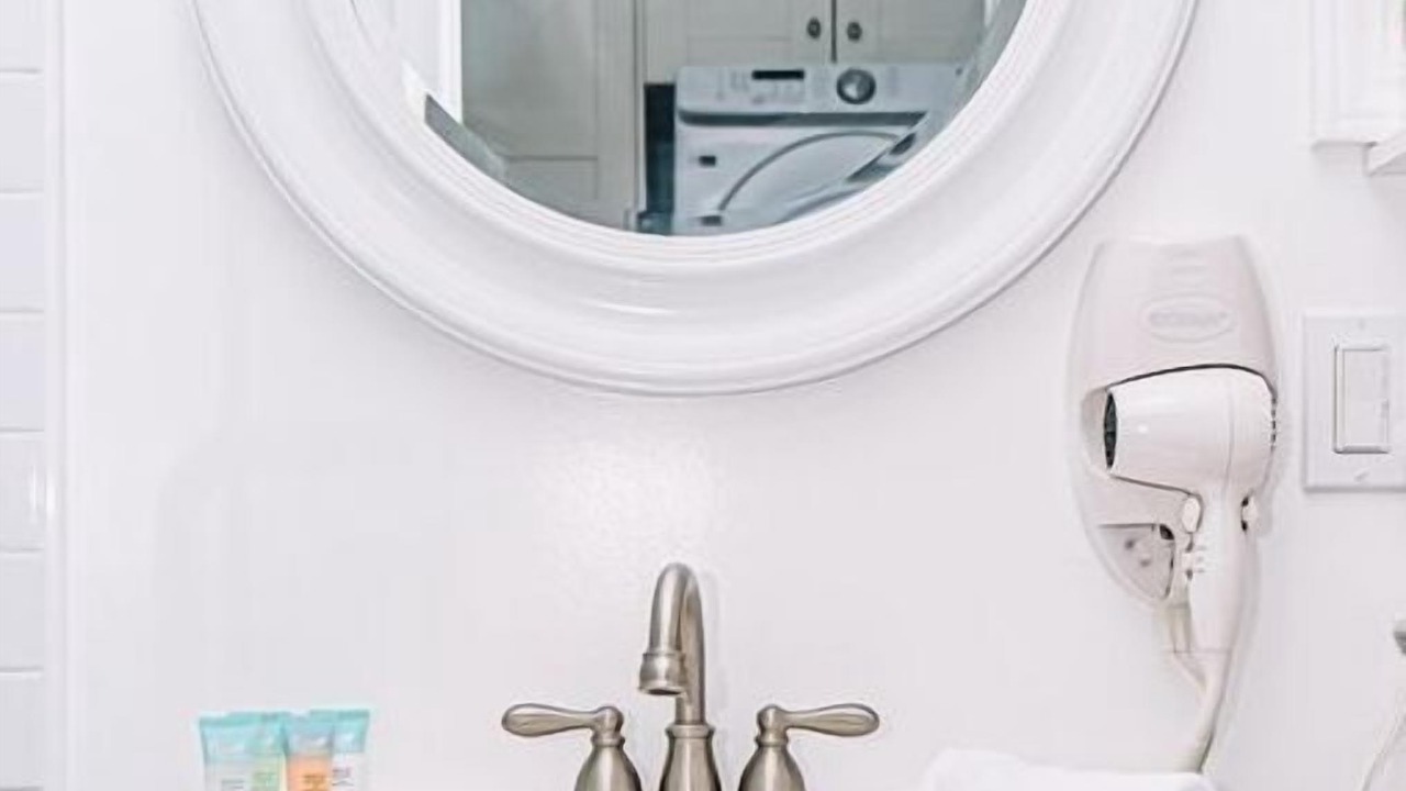 Photo of Bathroom in Grandview