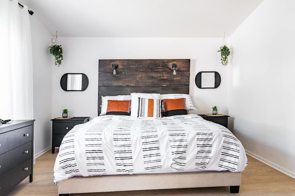 Photo of Bedroom in Lake Elsinore