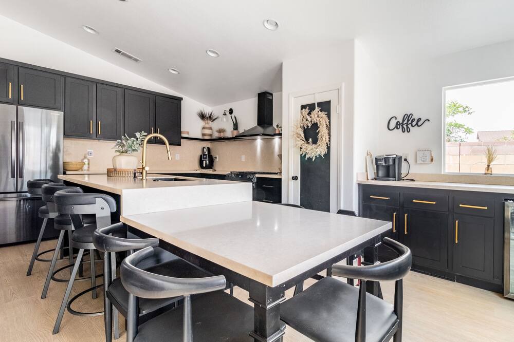 Photo of Kitchen in Lake Elsinore
