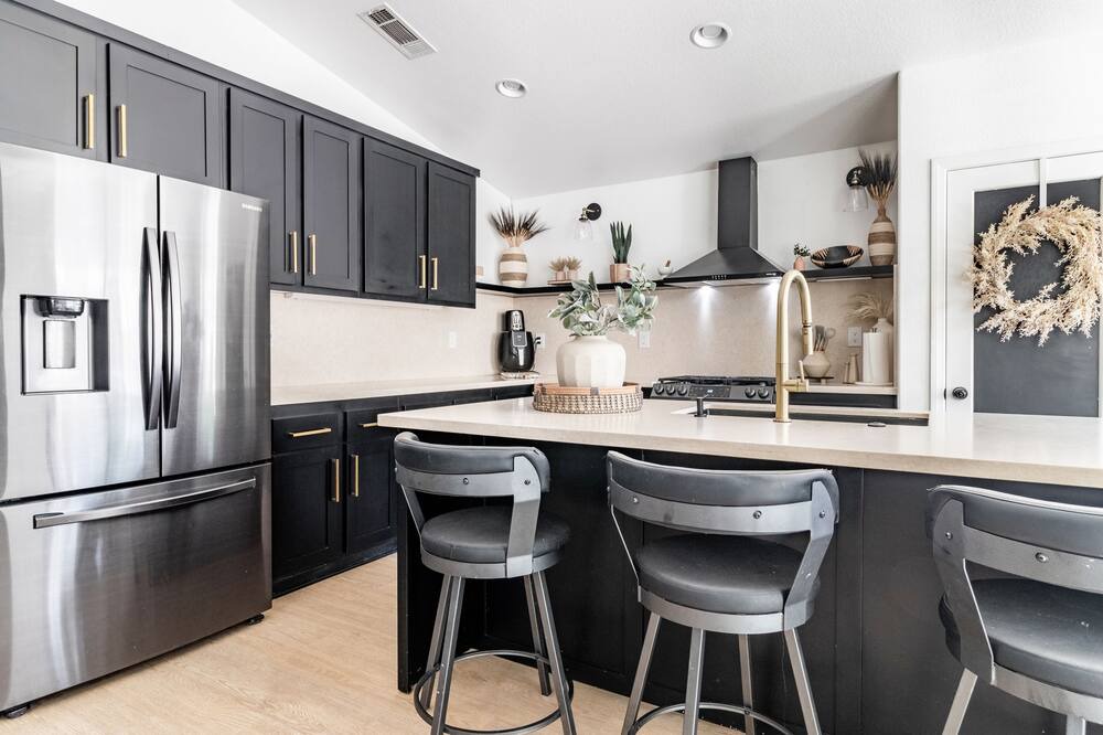 Photo of Kitchen in Lake Elsinore