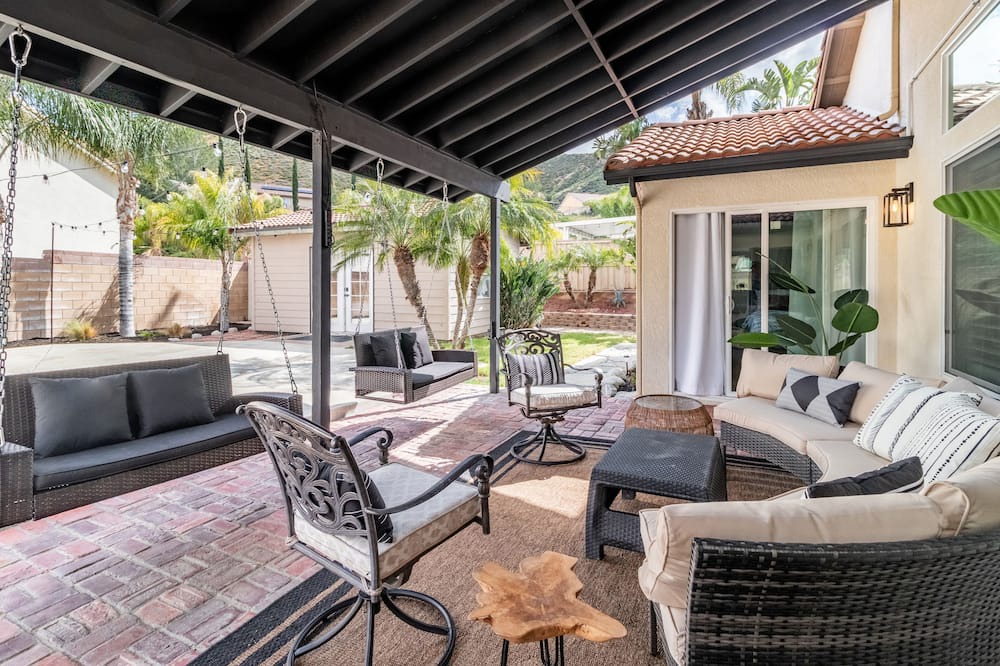 Photo of Patio Balcony in Lake Elsinore