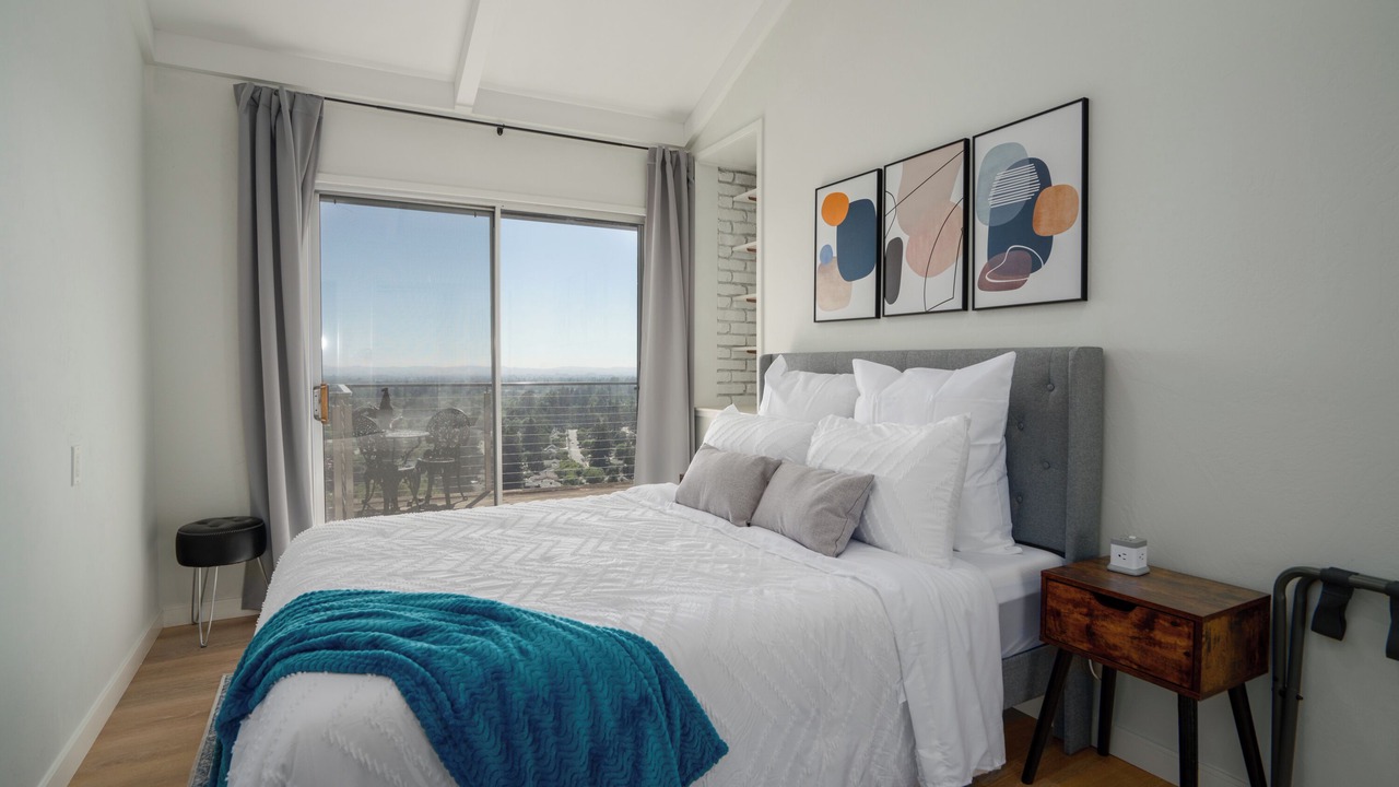 Photo of Bedroom in Santa Rosa