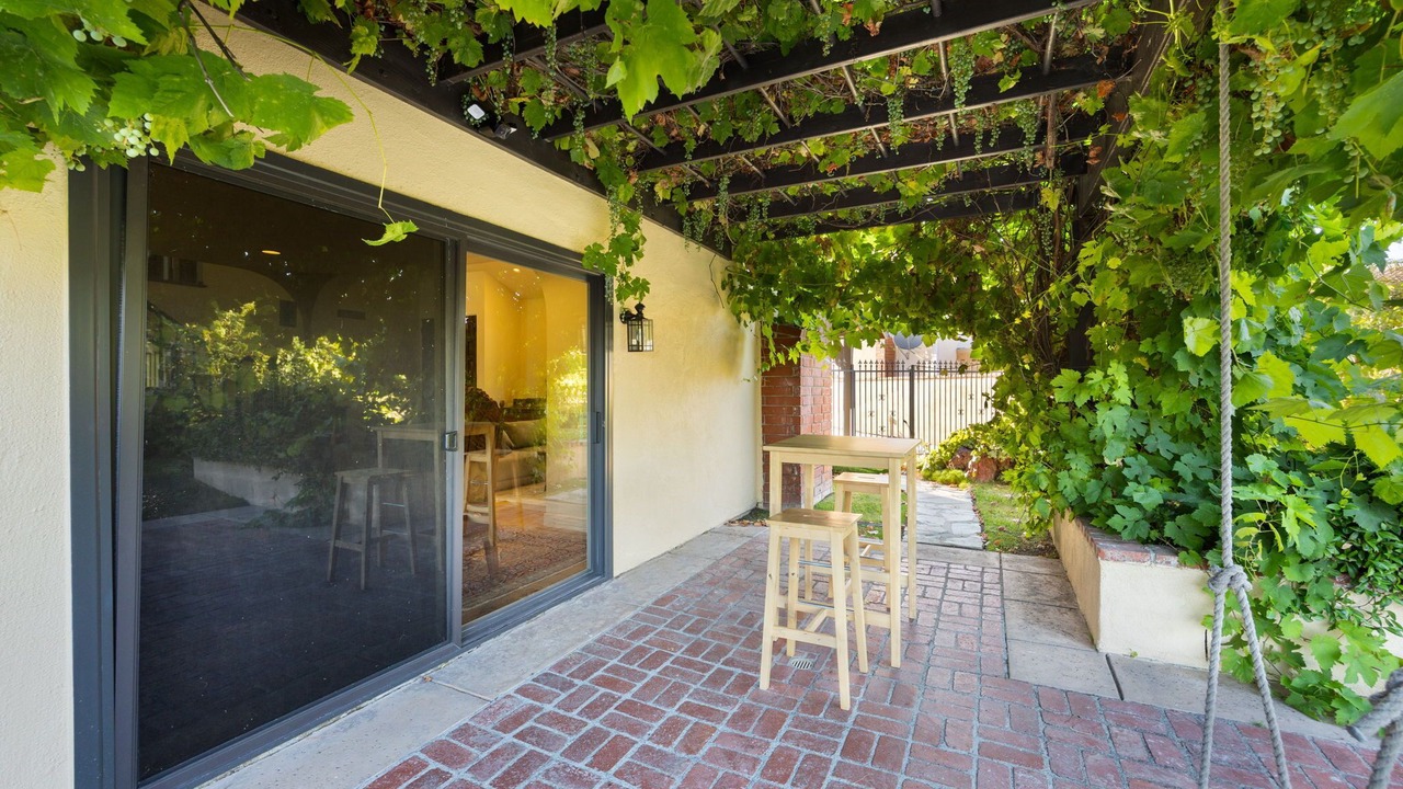 Photo of Outdoor in Porter Ranch