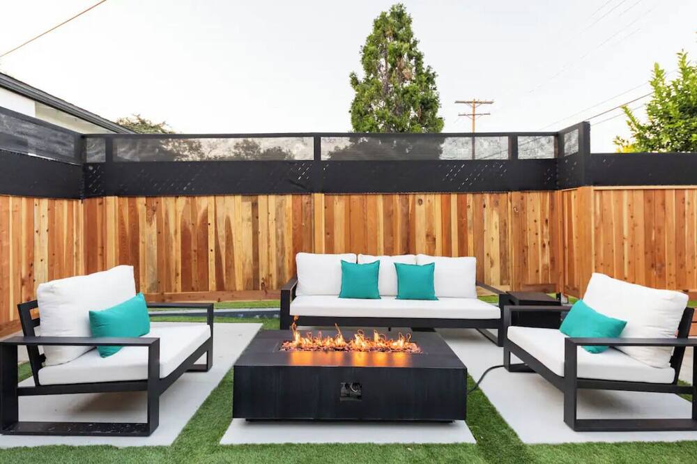 Photo of Patio Balcony in Valley Glen