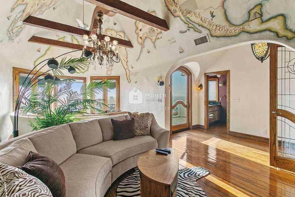 Photo of Livingroom in Harbor Ridge