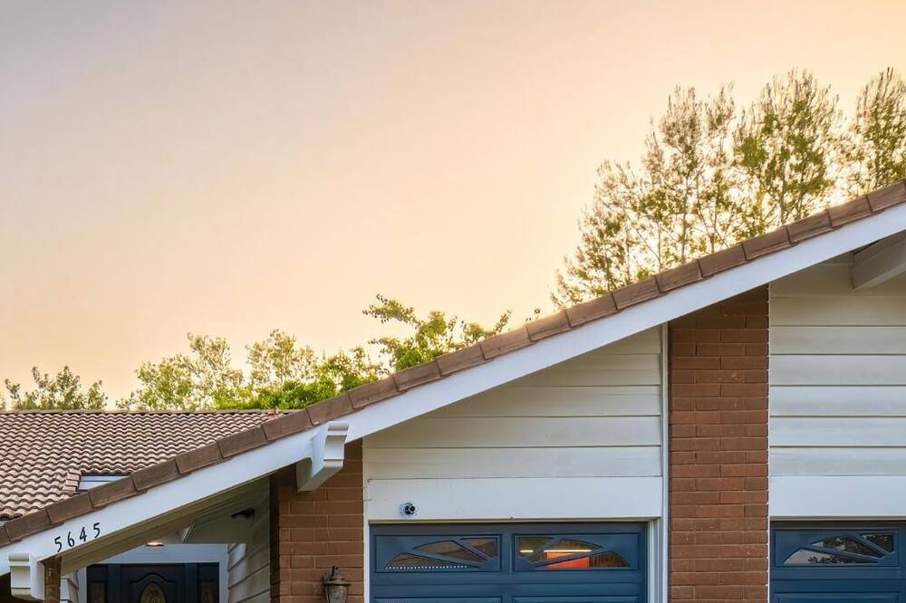 Photo of Outdoor in Estates at Canyon Crest