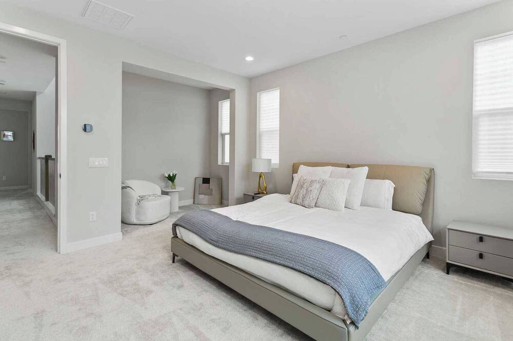 Photo of Bedroom in Foothill Ranch