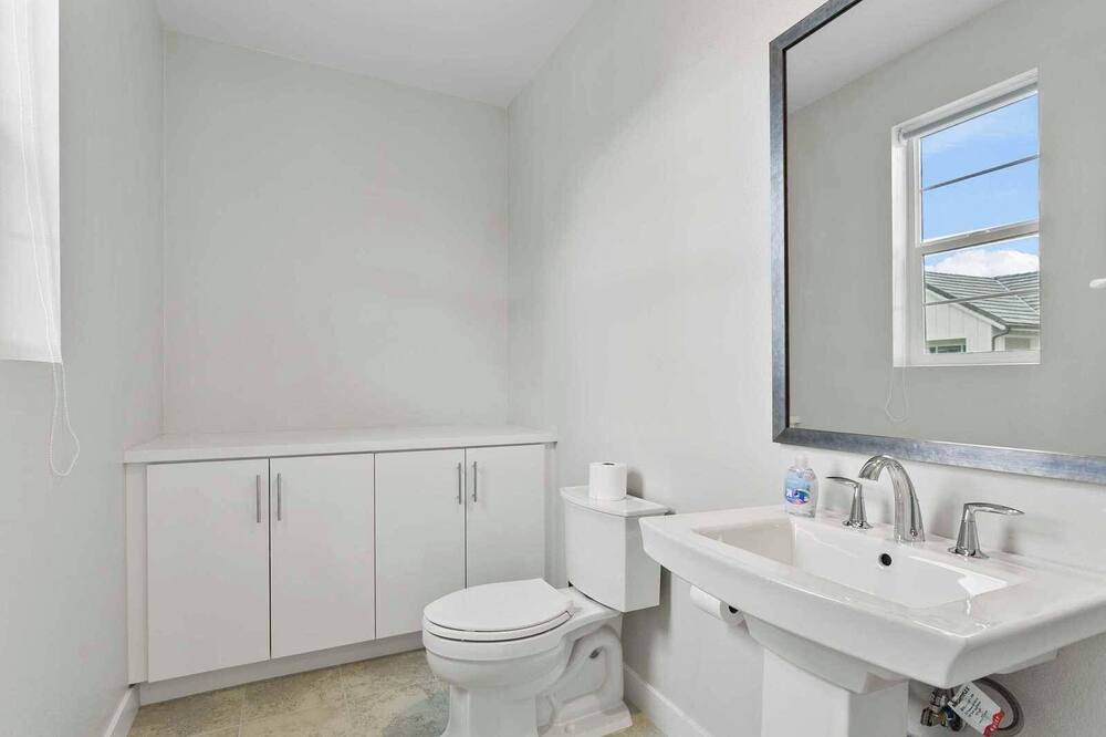 Photo of Bathroom in Foothill Ranch