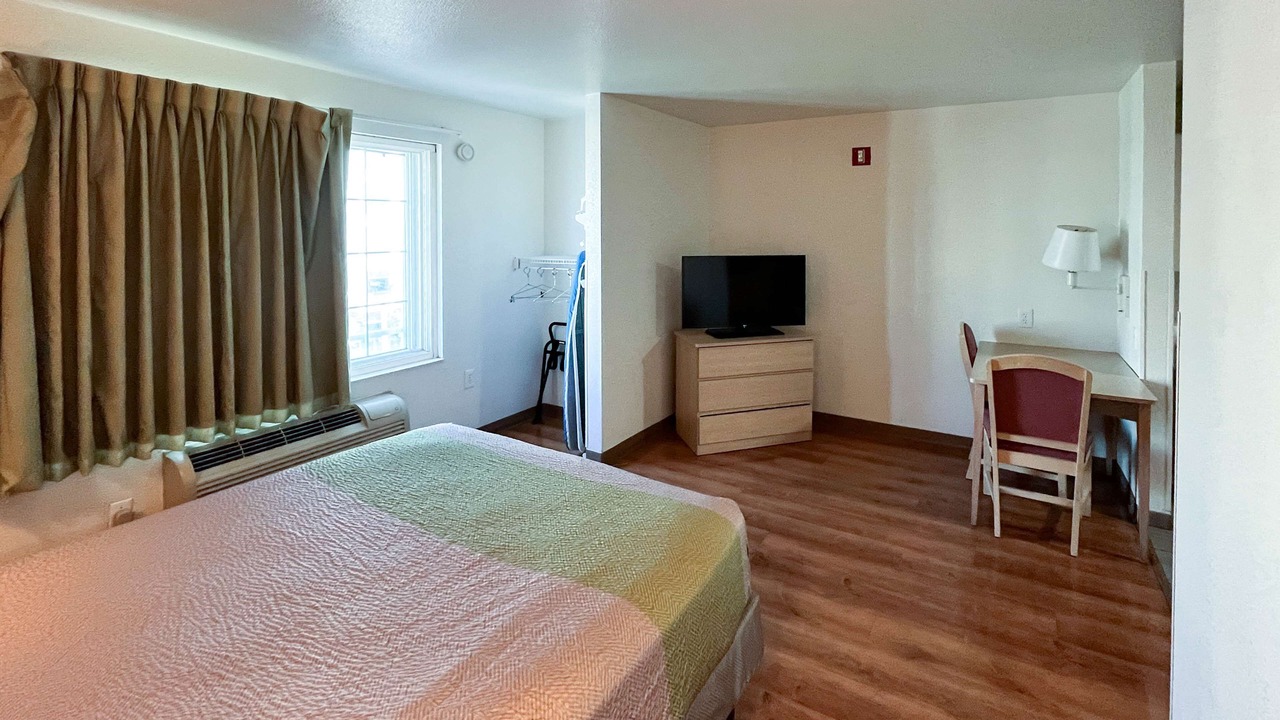Photo of Bedroom in Belmont