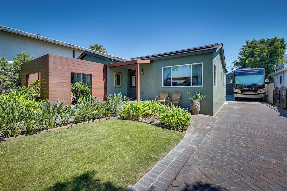 Photo of Outdoor in Hawthorne
