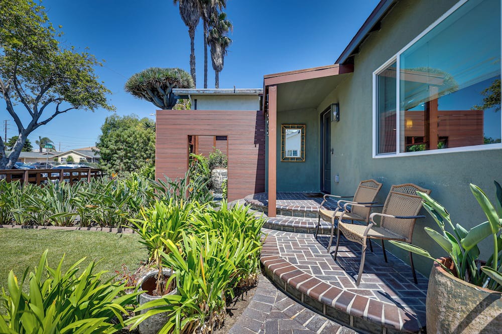 Photo of Outdoor in Hawthorne