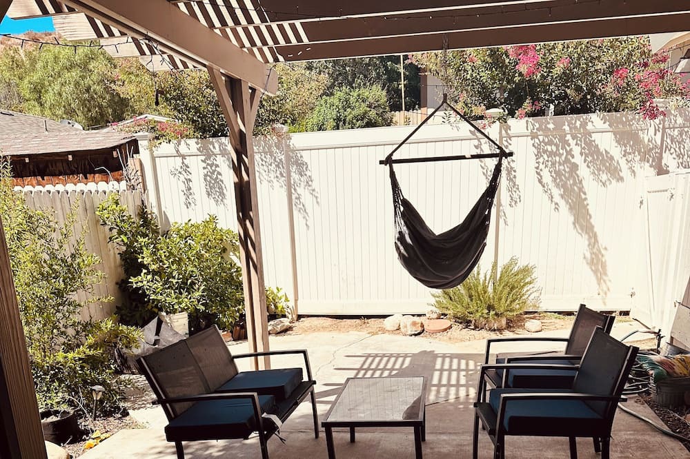 Photo of Patio Balcony in Val Verde