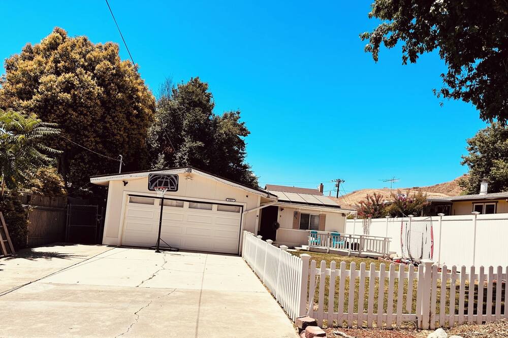 Photo of Outdoor in Val Verde