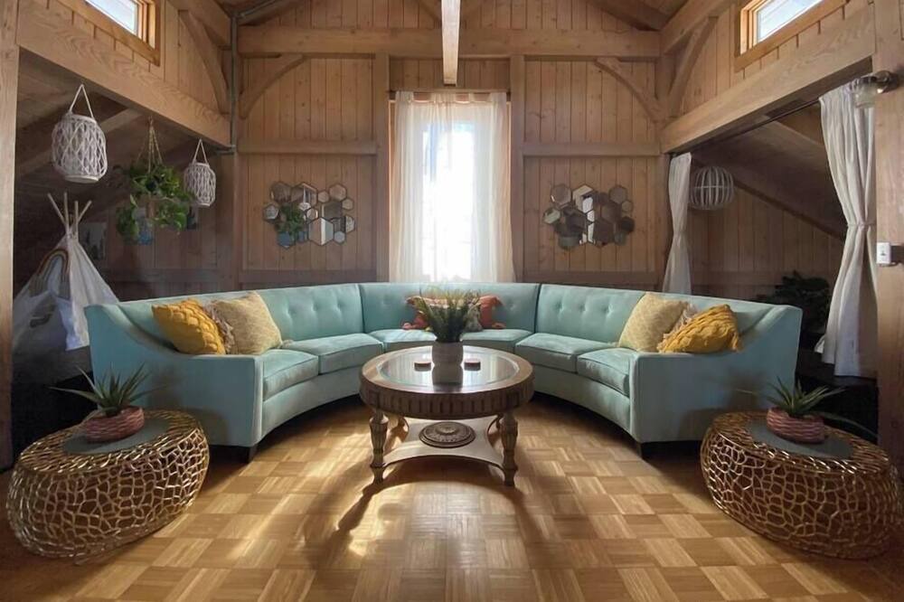Photo of Bedroom in Morongo Valley