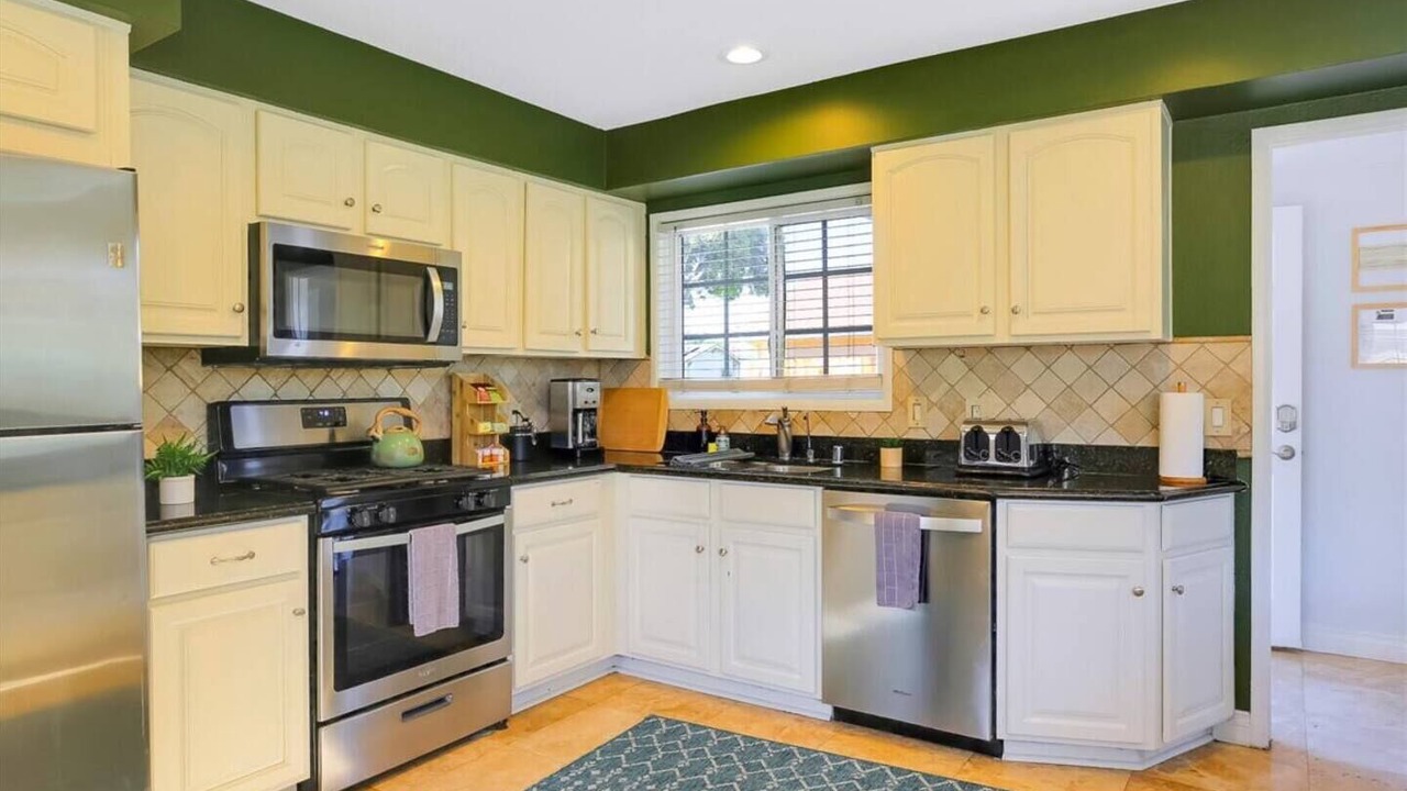 Photo of Kitchen in Ventura