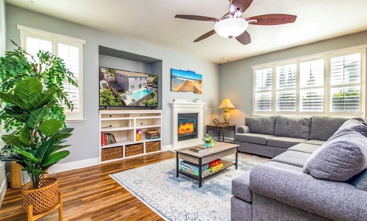 Photo of Livingroom in Roseville