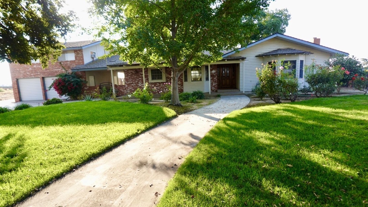 Photo of Outdoor in Fowler