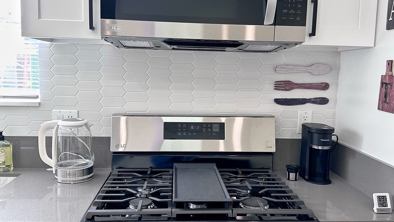 Photo of Kitchen in Lake Balboa