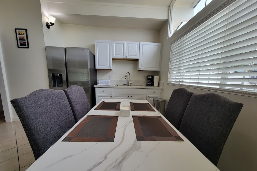 Photo of Kitchen in Westside Costa Mesa