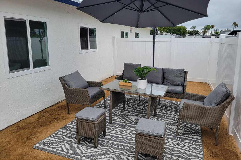 Photo of Patio Balcony in Westside Costa Mesa