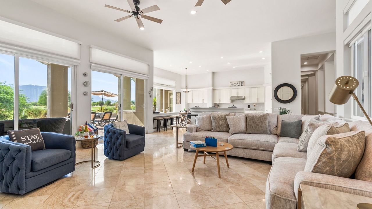 Photo of Livingroom in La Quinta