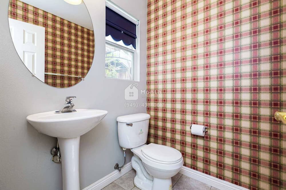 Photo of Bathroom in Loma Linda