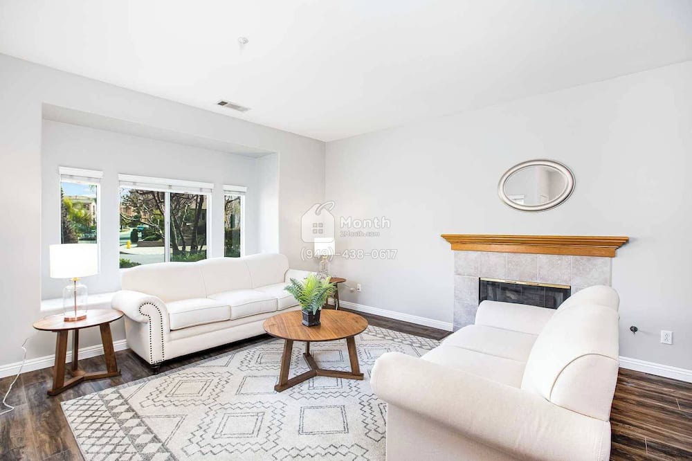 Photo of Livingroom in Loma Linda