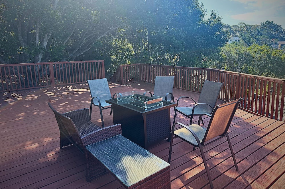 Photo of Outdoor in Belmont