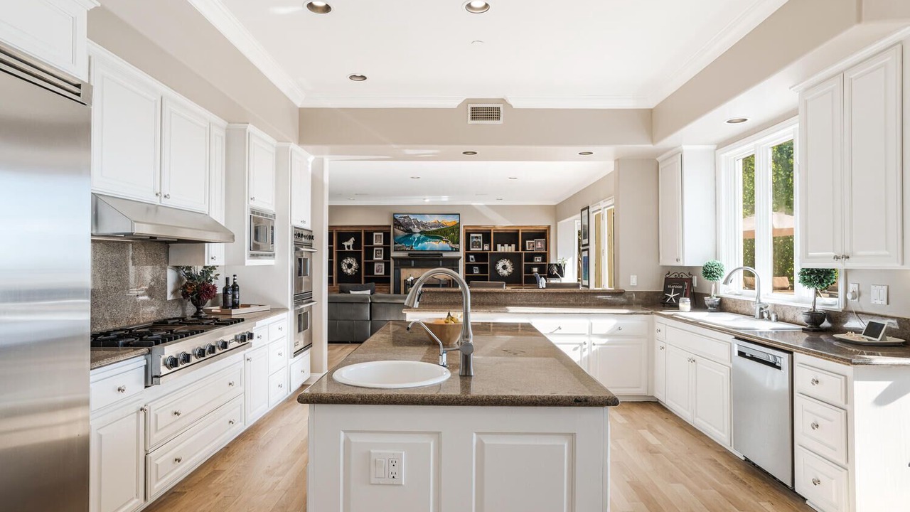 Photo of Kitchen in The Summit