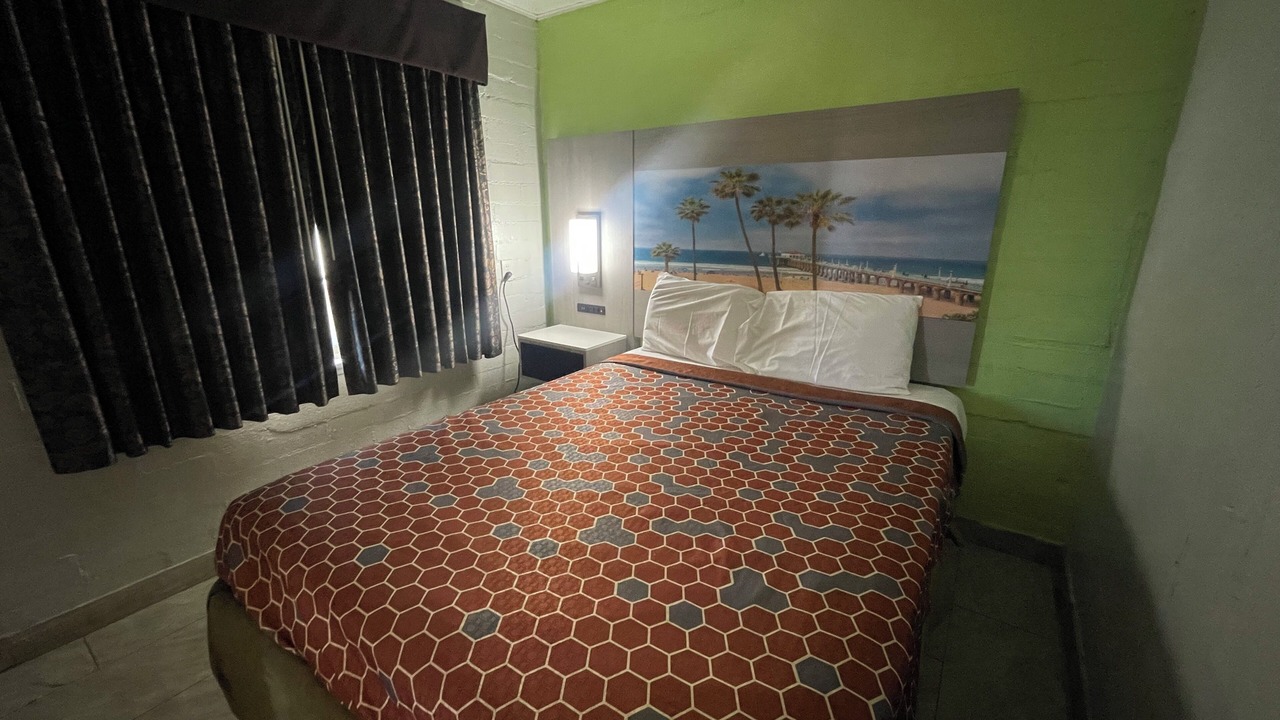 Photo of Bedroom in Apple Valley