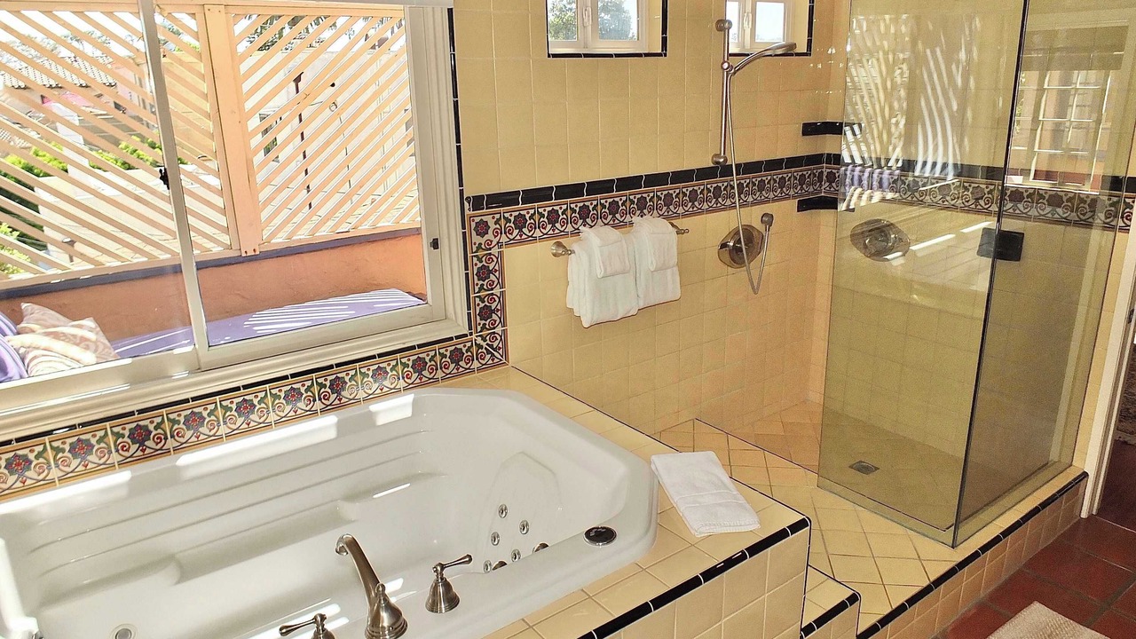 Photo of Bathroom in Belmont Shore