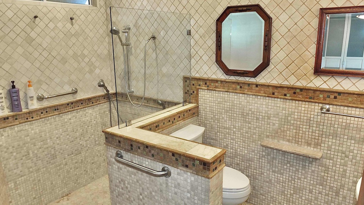 Photo of Bathroom in Belmont Park