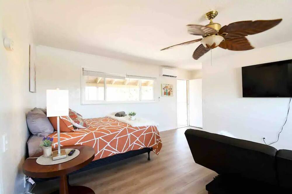 Photo of Bedroom in Rialto
