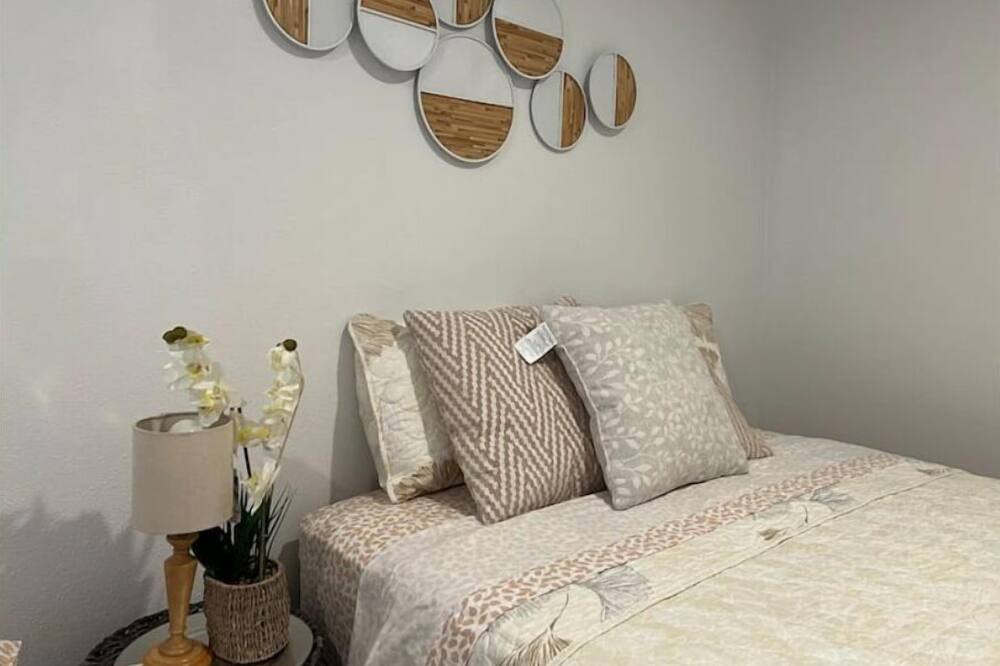 Photo of Bedroom in Rialto