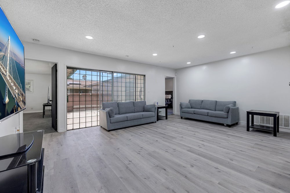 Photo of Livingroom in Gardena