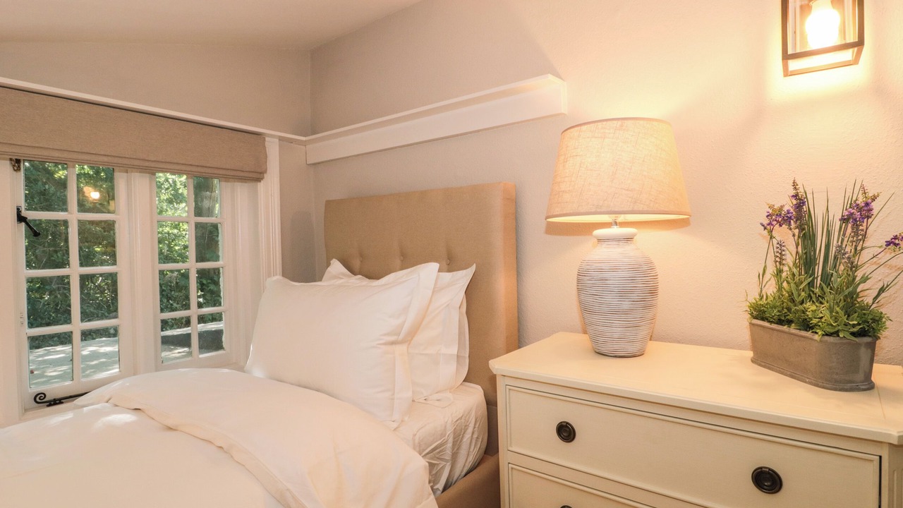 Photo of Bedroom in Barton-on-Sea
